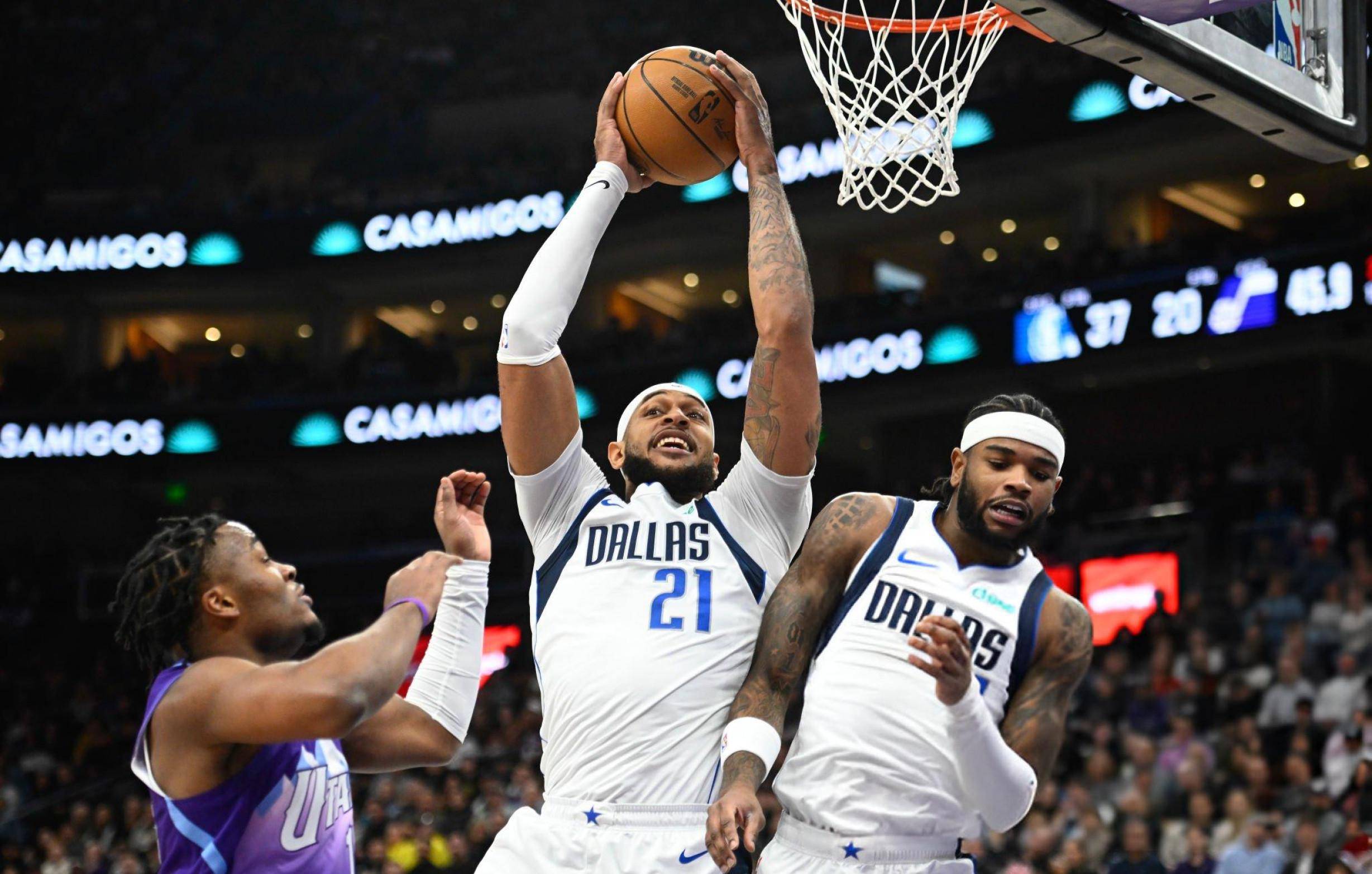 快船客场逆转独行侠，喜获两连胜