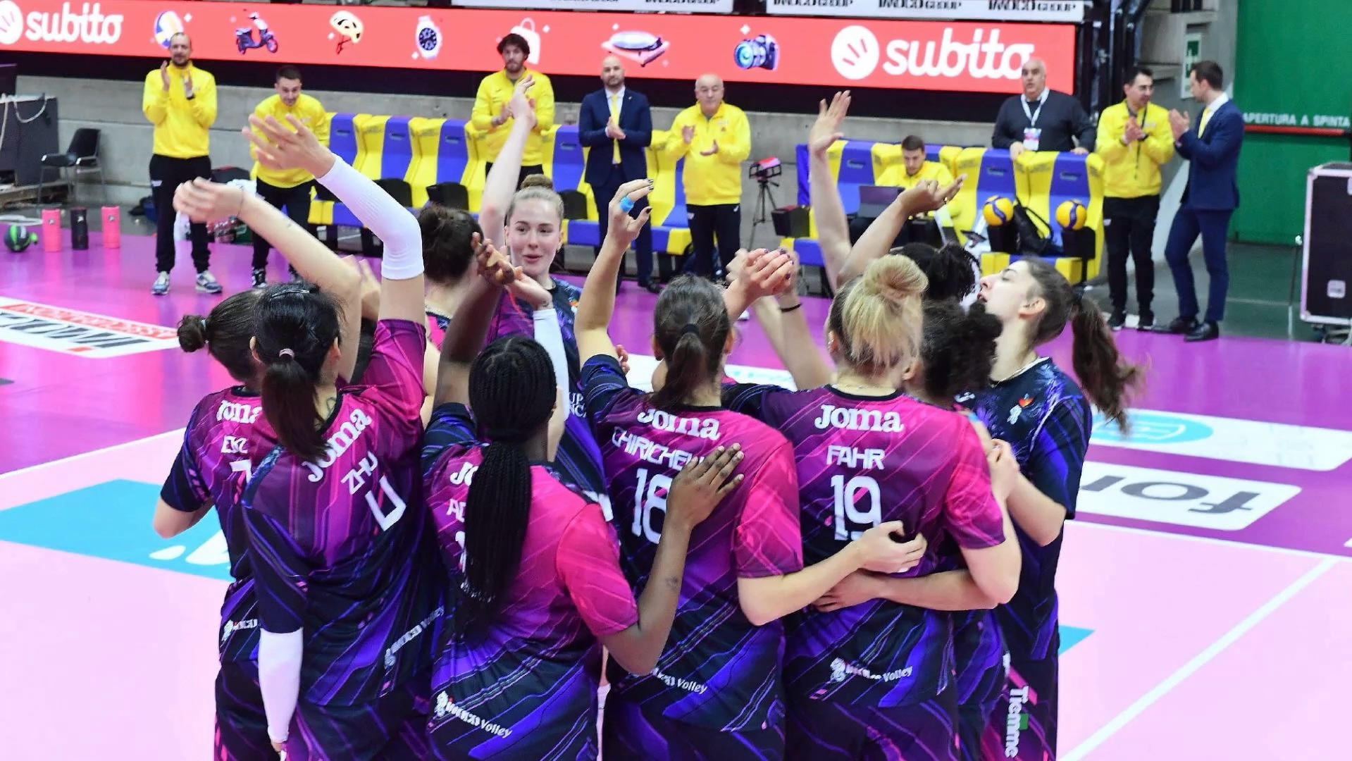 捷克女篮战胜对手,晋级前四 捷克女篮战胜对手,晋级前四