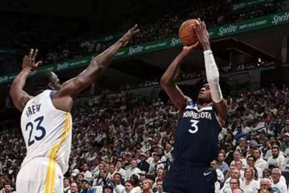 球员伤退导致比赛风云突变,欧洲篮球备受关注的简单介绍 球员伤退导致比赛风云突变,欧洲篮球备受关注的简单介绍