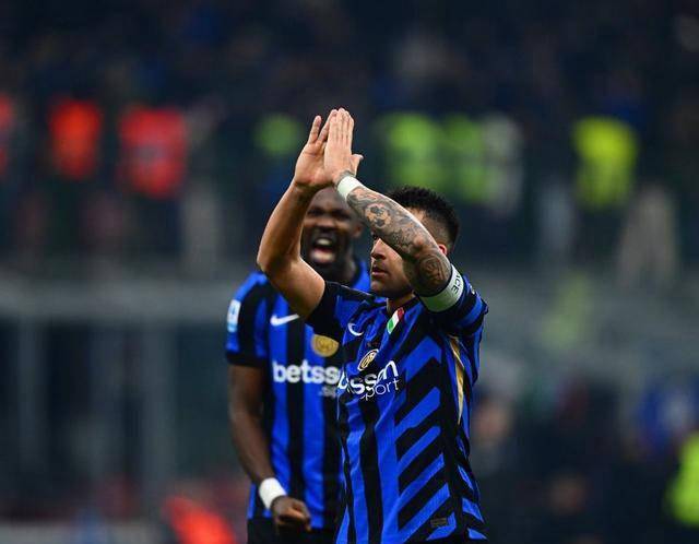 博洛尼亚门将因失误被球迷质疑的简单介绍 博洛尼亚门将因失误被球迷质疑的简单介绍