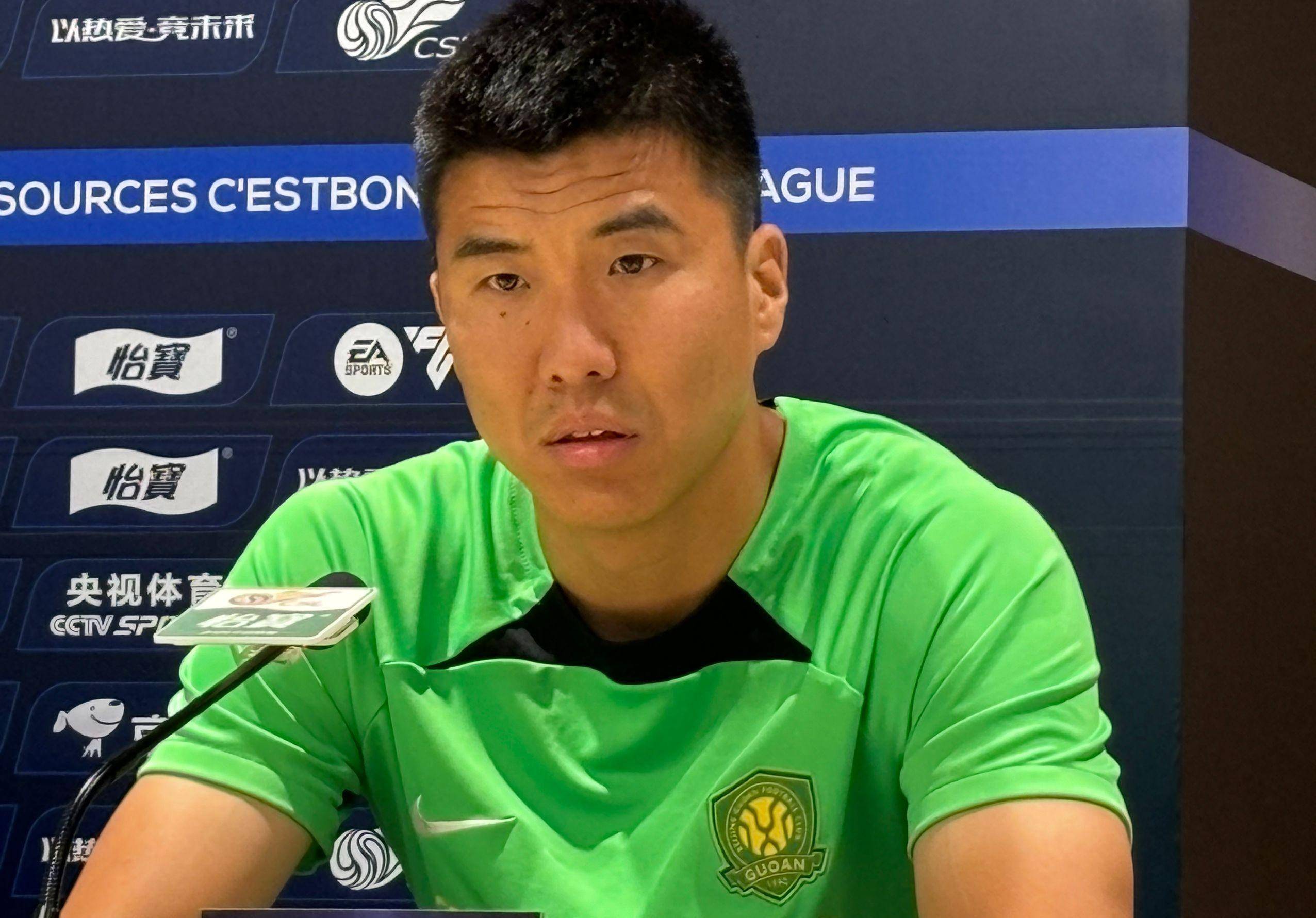 关于阿里汉莫武刚表现出色,取得比赛关键一球的信息 关于阿里汉莫武刚表现出色,取得比赛关键一球的信息