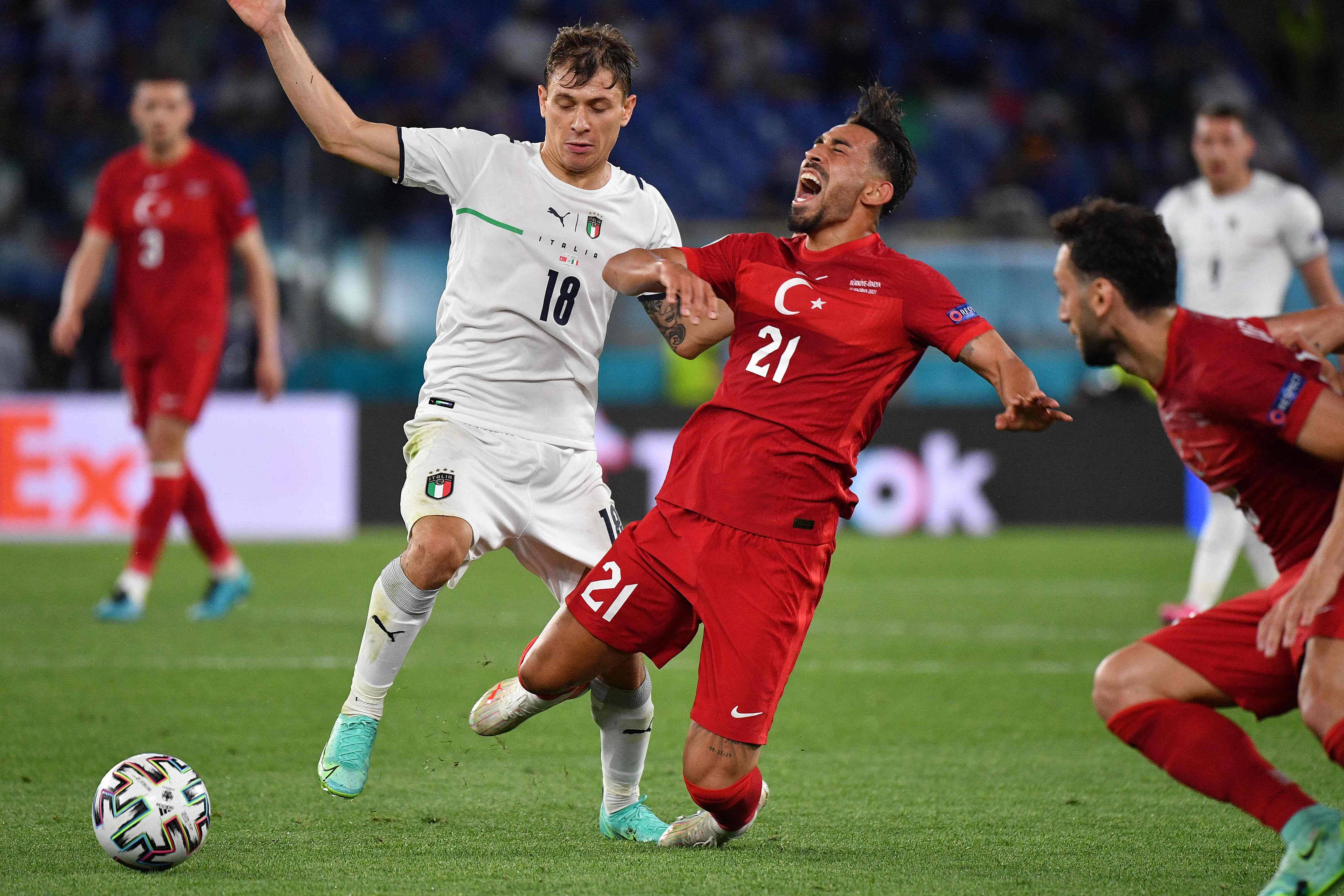 包含欧国联决赛:强对强,场面火爆的词条 包含欧国联决赛:强对强,场面火爆的词条