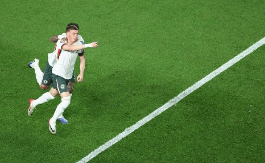 切尔西门将关键扑救，助球队取得关键胜利的简单介绍