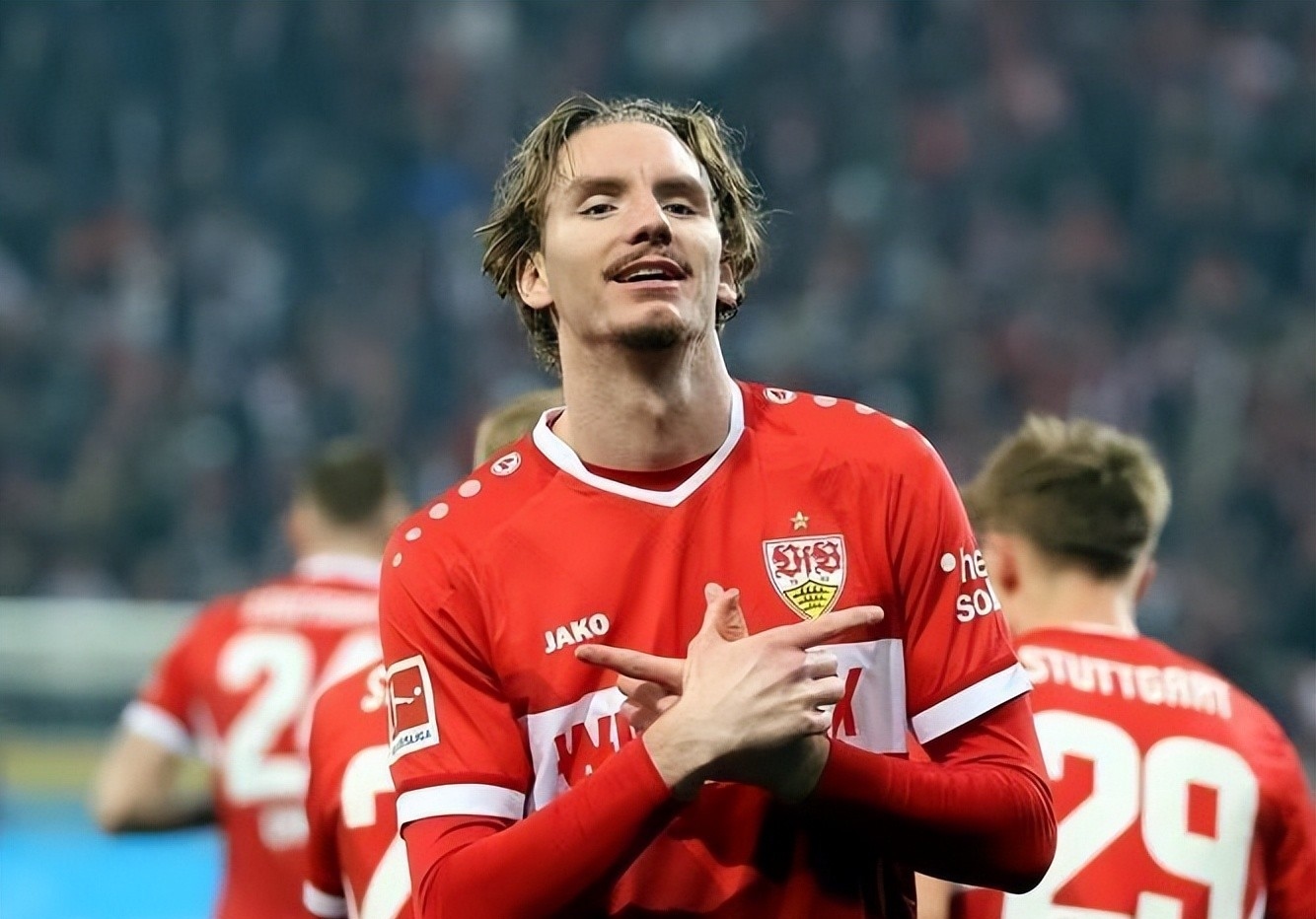 德国前锋迎来新球季首场比赛挑战 德国前锋迎来新球季首场比赛挑战