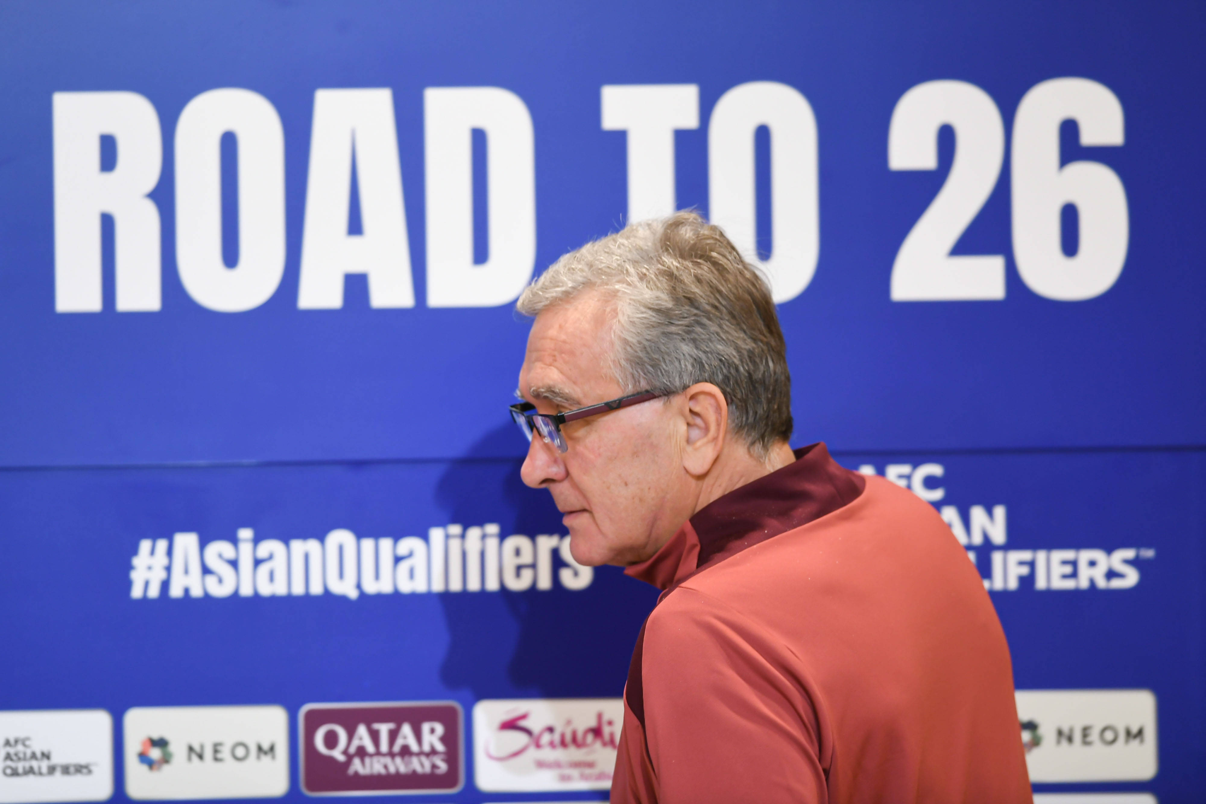 欧洲杯赛悬念顶尖,球迷情绪高亢 欧洲杯赛悬念顶尖,球迷情绪高亢