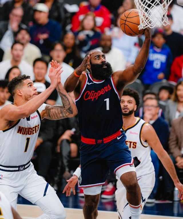 快船关键时刻逆袭,一举改写战局的简单介绍 快船关键时刻逆袭,一举改写战局的简单介绍