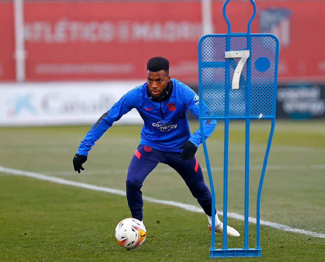 包含格拉纳达连续击败对手,士气高涨备战下一阶段的词条 包含格拉纳达连续击败对手,士气高涨备战下一阶段的词条