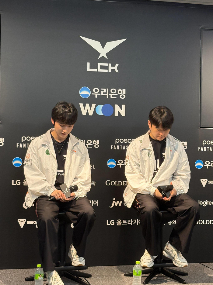 FLY血洗GEN,Peanut打出惊人五杀宿命之战2025世界赛,留下经典瞬间 FLY血洗GEN,Peanut打出惊人五杀宿命之战2025世界赛,留下经典瞬间