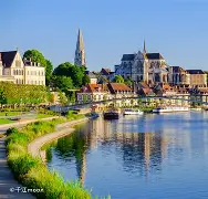 法国队在欧洲杯小组赛表现出色,决心卫冕冠军? 法国队在欧洲杯小组赛表现出色,决心卫冕冠军?