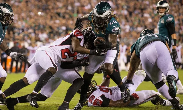 斯特拉斯堡队取得梦幻开局,赛季开门红 斯特拉斯堡队取得梦幻开局,赛季开门红