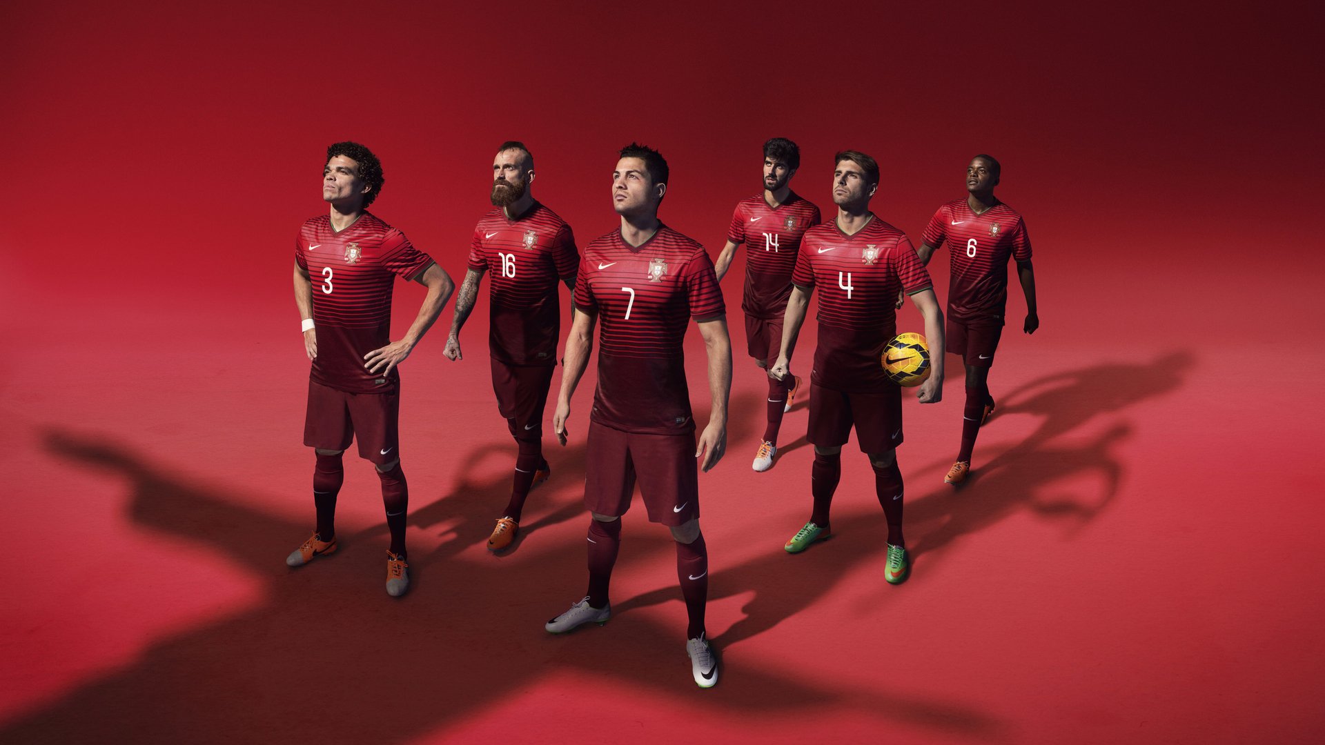 铁血与韧性的对决，奥恰洛夫独臂擎天，德国队破局日本主场